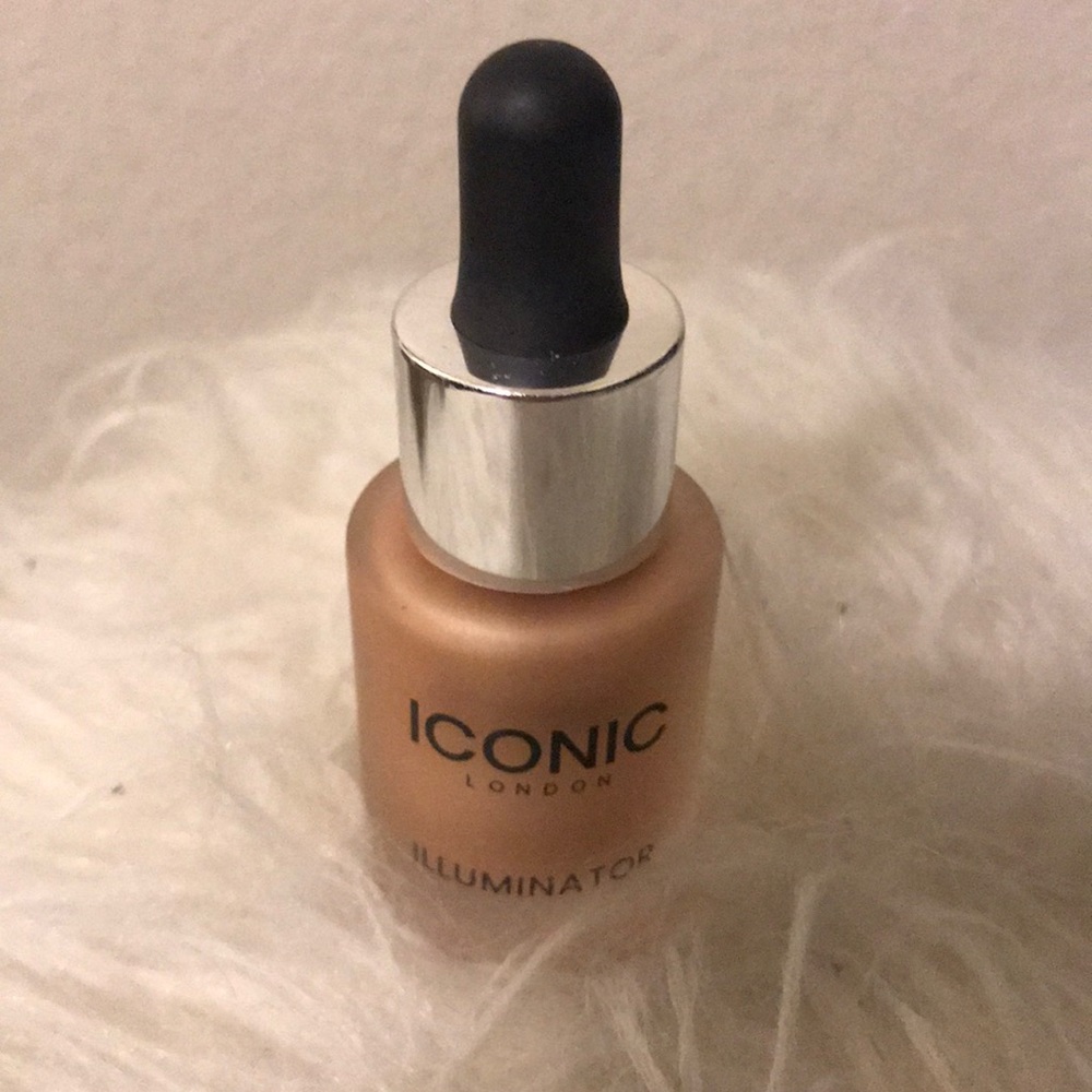 Iconic London original color illuminator